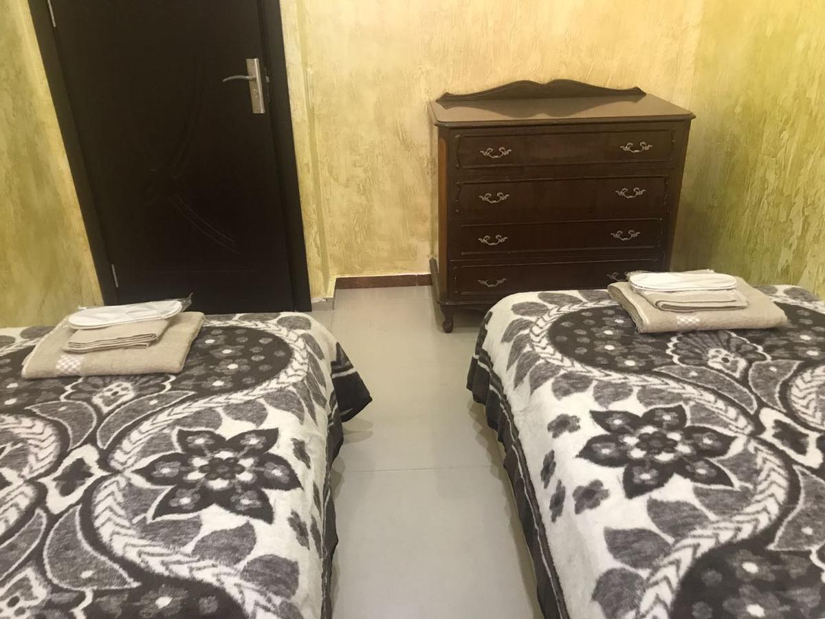 Hotel Vakhtanguri Batoumi Extérieur photo
